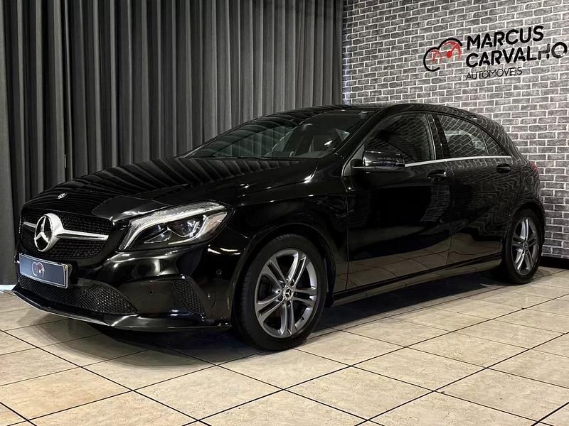 Usado Mercedes A180 Urban 109 HP (80 kW) 2016 Preto