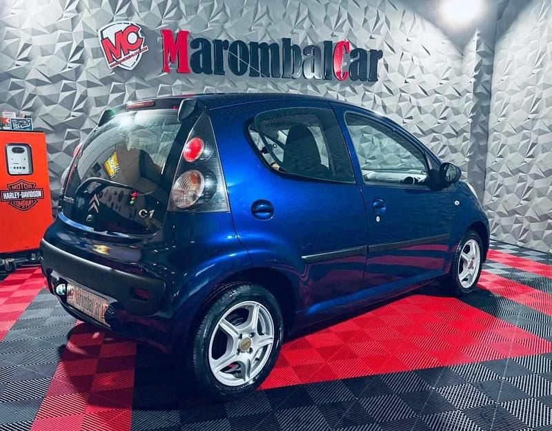 Usado Citroën C1 Attraction 68 HP (50 kW) 2008 Azul Citadino