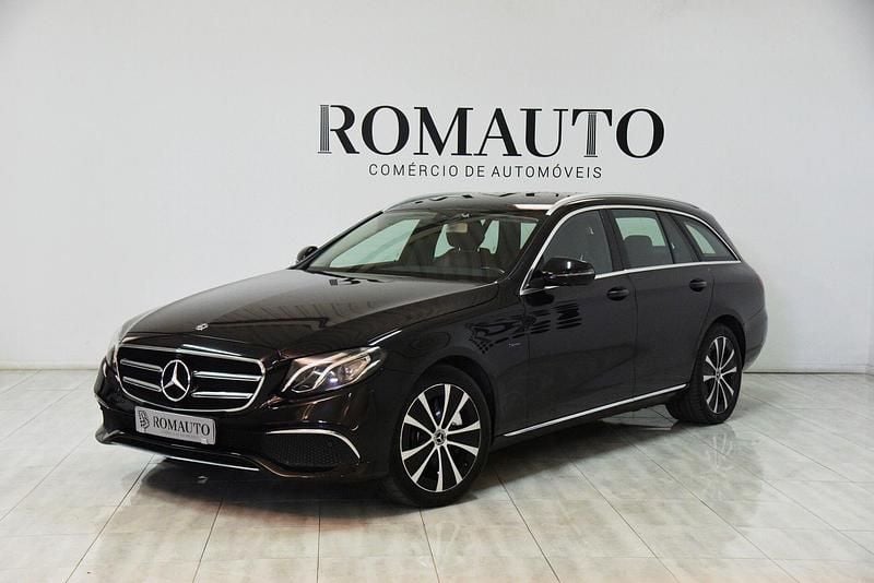 Preto Usado 2019 Mercedes E300 Avantgarde Carrinha | € 26.800 (Caro) - Imagem 1/4