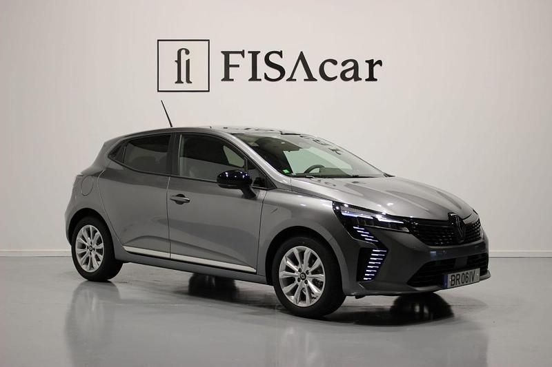 Cinza Usado 2025 Renault Clio V Evolution | € 18.900 (Preço justo) - Imagem 1/4