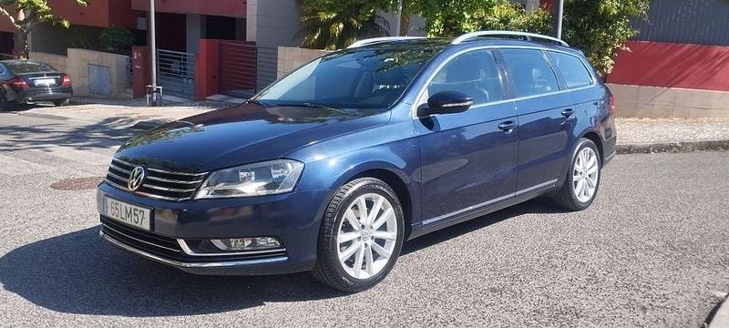 Usado 2011 VW Passat Highline Sedan | € 8.750 - Imagem 1/4