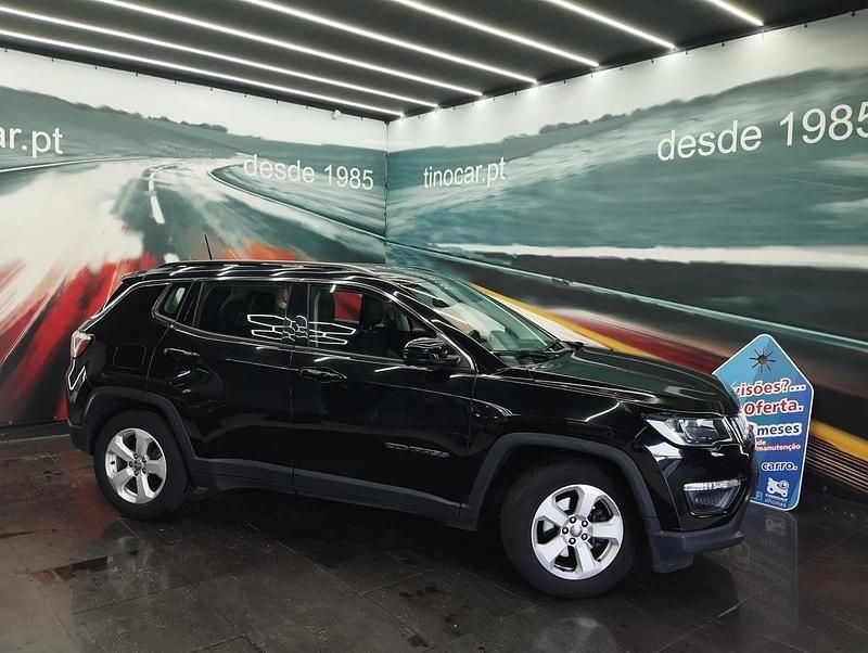 Usado Jeep Compass Longitude 120 HP (88 kW) 2019 Preto SUV