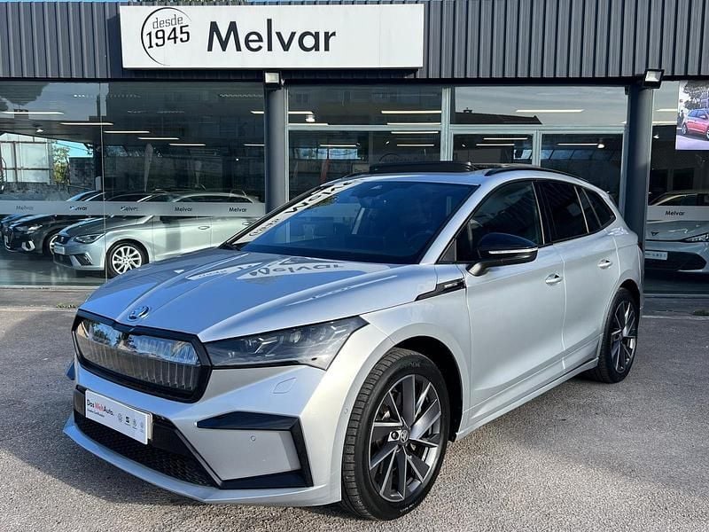Cinza Usado 2024 Skoda Enyaq iV SportLine SUV | € 47.900 - Imagem 1/4