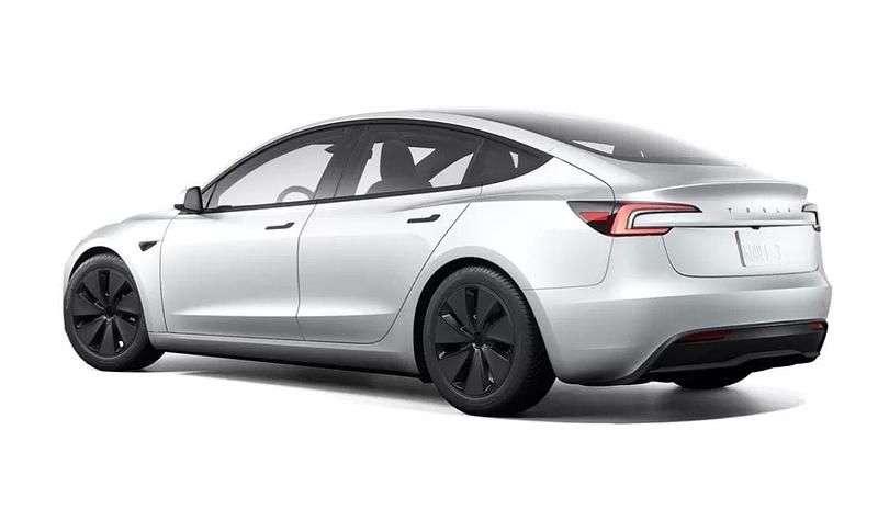 Novo Tesla Model 3 208 kW (283 HP) 2025 Branco Sedan