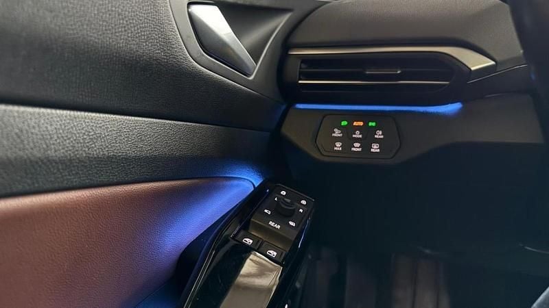 Usado VW ID.4 Pro Performance 150 kW (204 HP) 2021 Cinza SUV