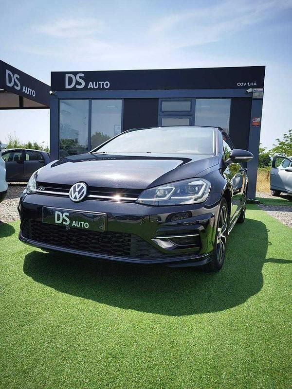 Preto Usado 2017 VW Golf VII | € 19.860 - Imagem 1/4