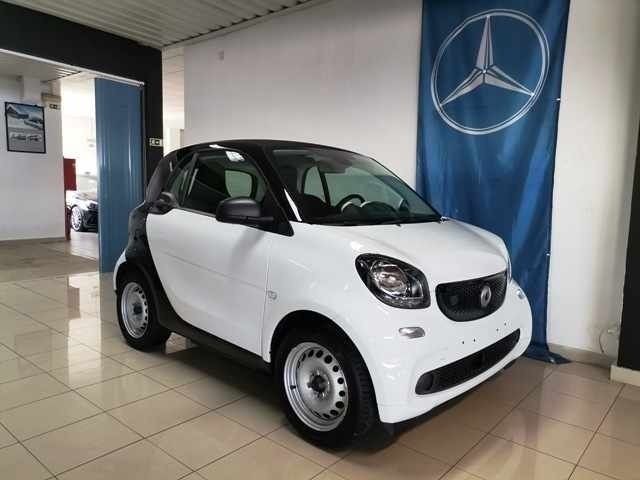 Branco Usado 2019 Smart ForTwo Electric Drive Citadino | € 14.190 (Caro) - Imagem 1/4