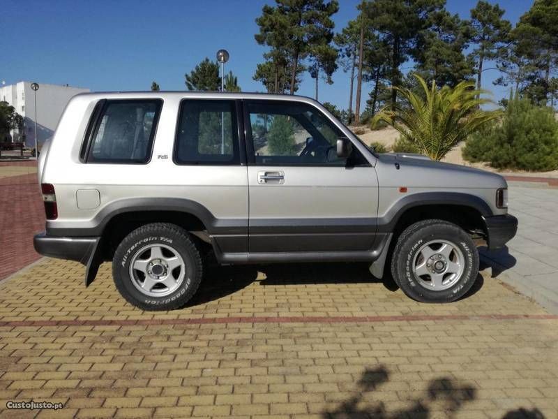Opel monterey i
