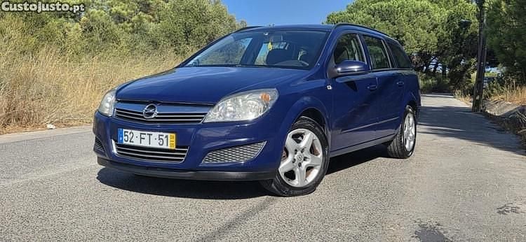 Usado Opel Astra Edition 90 HP (66 kW) 2008 Azul Carrinha