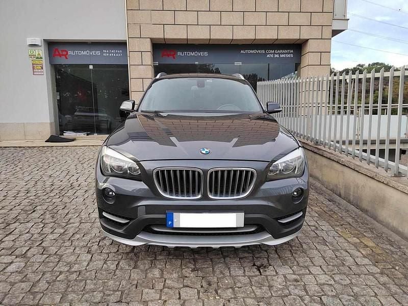 Usado BMW X1 Sport Line 116 HP (85 kW) 2014 Cinzento SUV