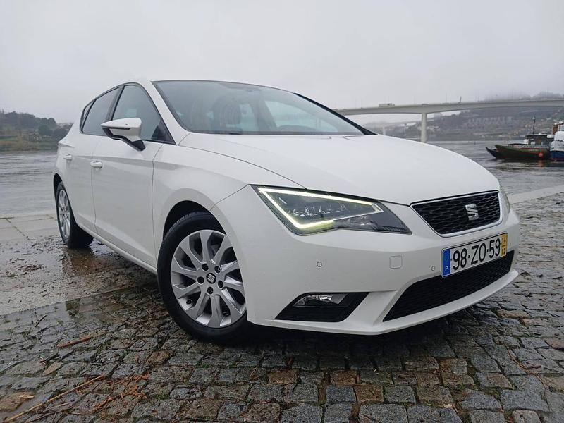 Usado Seat Leon 110 HP (80 kW) 2014 Branco