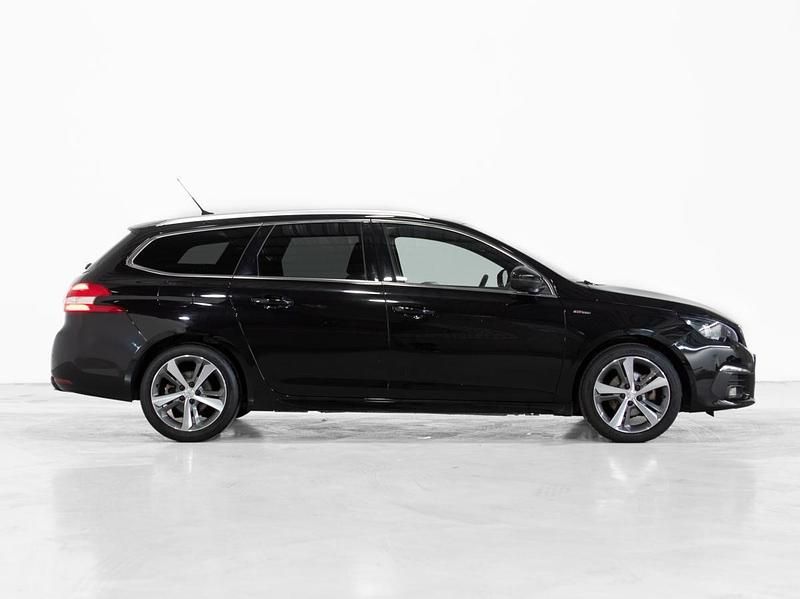 Usado Peugeot 308 GT 130 HP (95 kW) 2019 Preto Carrinha