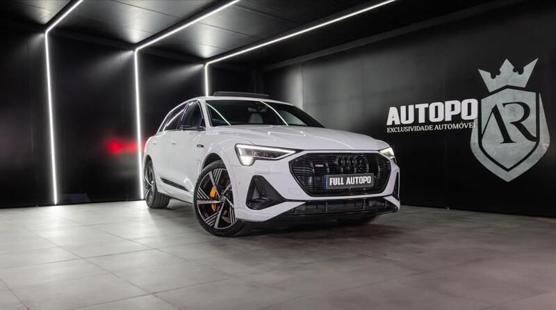 Branco Usado 2020 Audi e-tron SUV | € 42.900 - Imagem 1/4