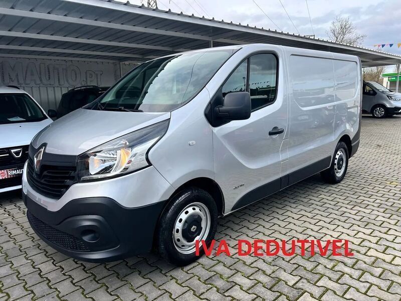Cinza Usado 2015 Renault Trafic Monovolume | € 16.990 (Preço justo) - Imagem 1/4
