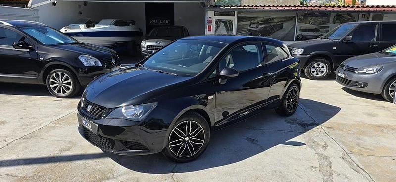 Preto Usado 2014 Seat Ibiza SC Ecomotive Citadino | € 8.990 - Imagem 1/4