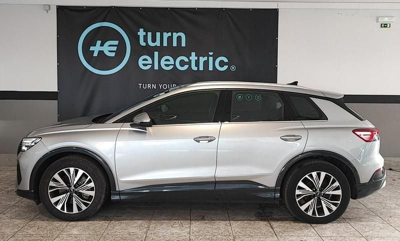 Cinzento Usado 2022 Audi Q4 e-tron SUV | € 34.900 (Bom preço) - Imagem 1/4