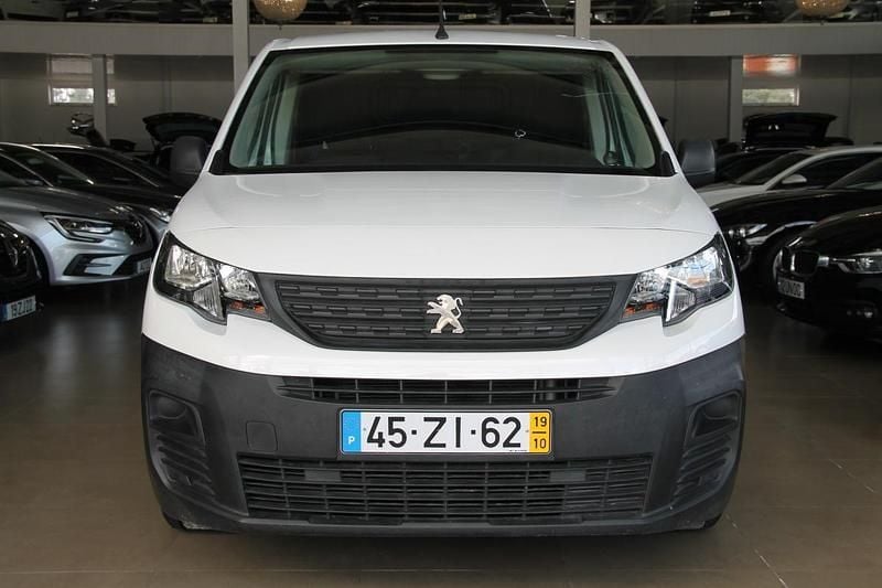 Branco Usado 2019 Peugeot Partner Van | € 13.000 (Preço justo) - Imagem 1/4