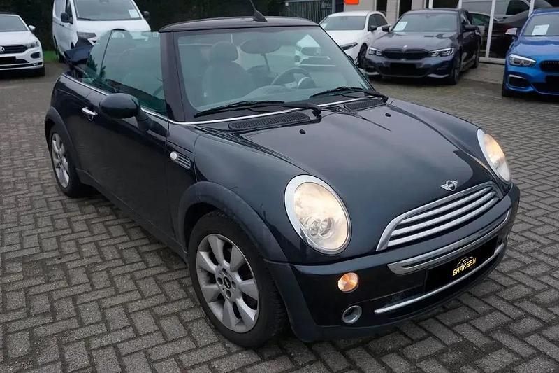 Usado Mini Cooper Cabriolet 115 HP (84 kW) 2005 Preto Cabrios
