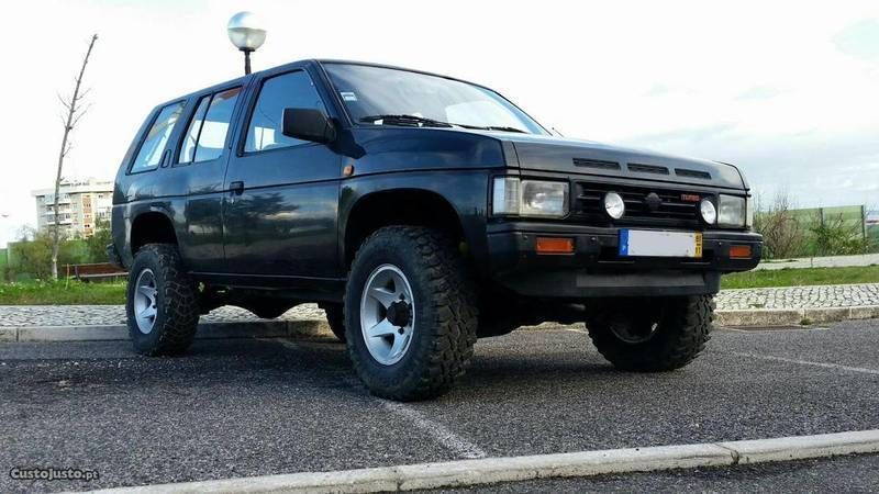 Nissan terrano pickup