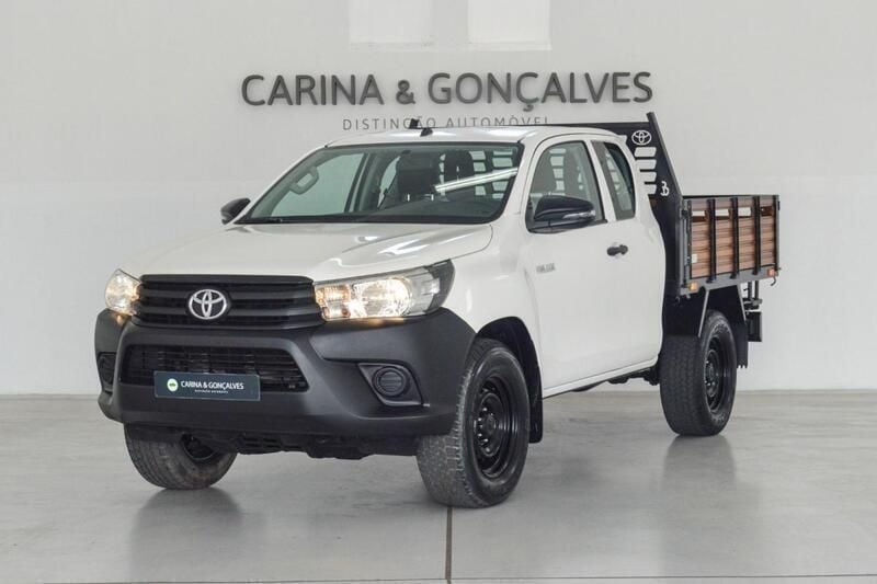 Branco Usado 2020 Toyota HiLux Pickup | € 29.750 (Bom preço) - Imagem 1/4