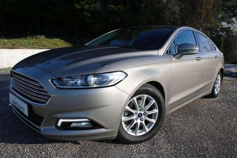 Cinzento Usado 2018 Ford Mondeo | € 14.750 (Super Preço) - Imagem 1/4