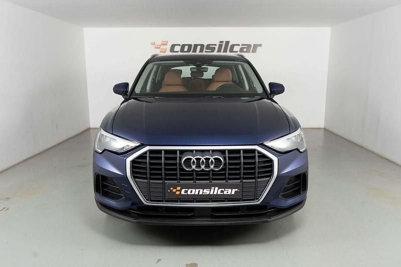 Azul Usado 2022 Audi Q3 SUV | € 32.980 (Preço justo) - Imagem 1/4