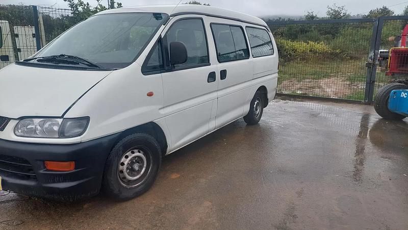 Branco Usado 2000 Mitsubishi L400 Carrinha | € 3.750 - Imagem 1/4