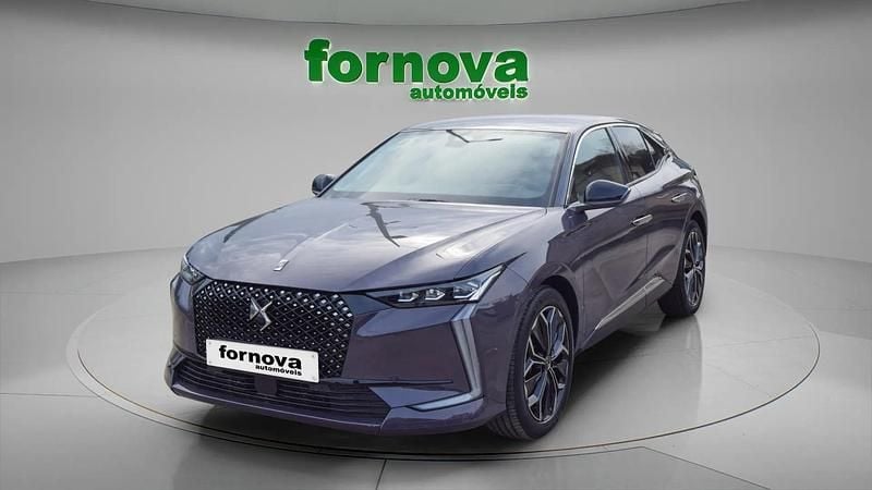 Usado DS Automobiles DS4 136 HP (100 kW) 2025 Cinza SUV
