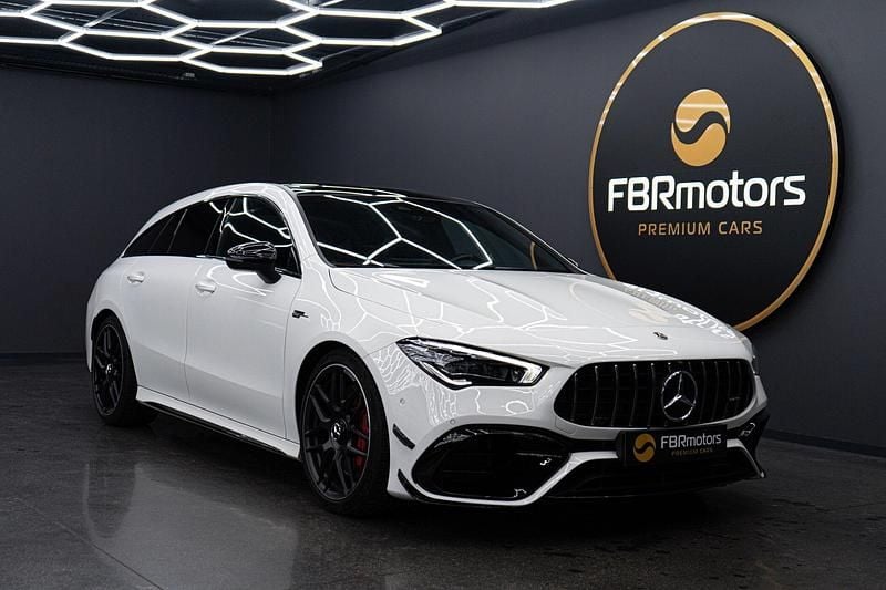 Branco Usado 2021 Mercedes CLA45 AMG Shooting Brake AMG Carrinha | € 59.990 - Imagem 1/4