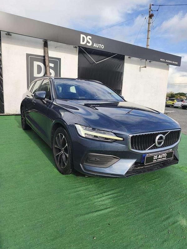 Usado Volvo V60 150 HP (110 kW) 2020 Cinzento Carrinha