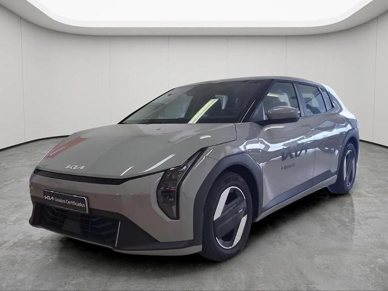 Outra Novo 2025 Kia EV4 | € 37.950 - Imagem 1/4