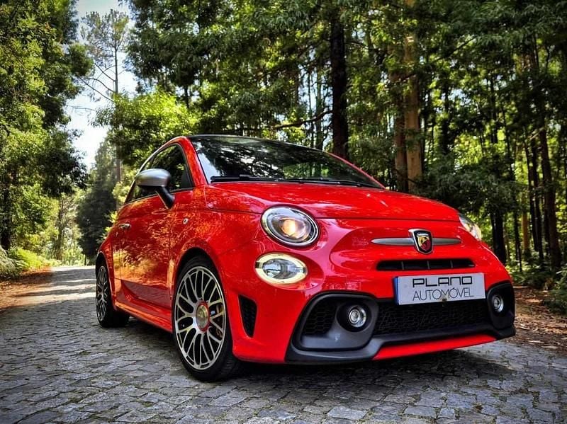 Vermelho Usado 2016 Abarth 595C Turismo Cabrios | € 17.000 - Imagem 1/4