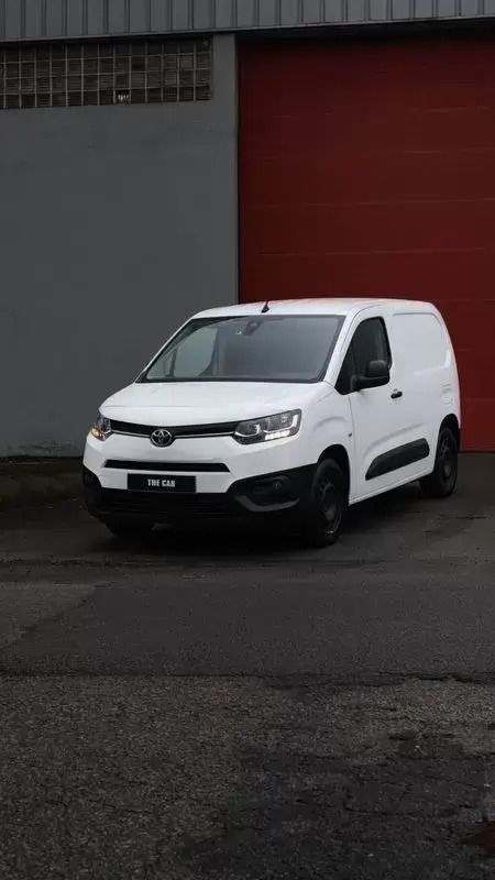Branco Usado 2021 Toyota Proace Van | € 14.000 (Bom preço) - Imagem 1/4