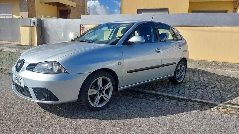 Usado 2008 Seat Ibiza Stylance Sedan | € 3.850 (Preço justo) - Imagem 1/4