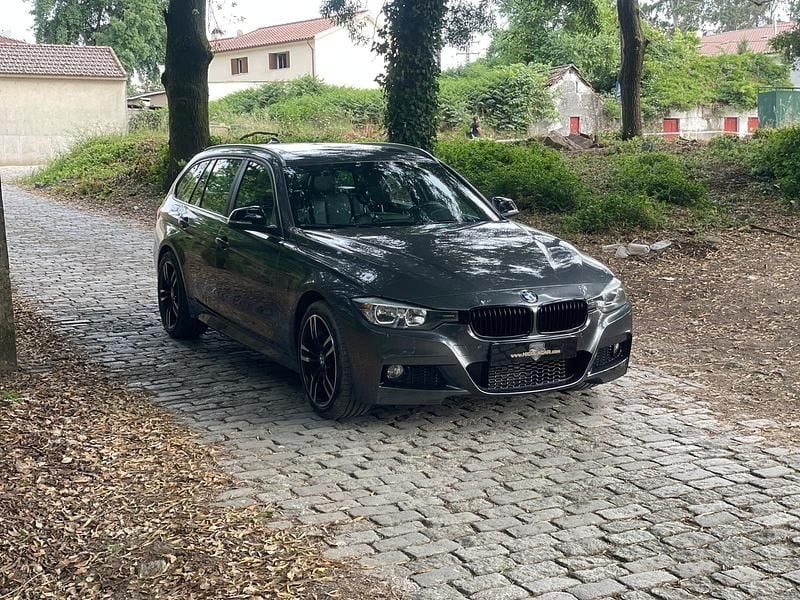 Cinza Usado 2013 BMW 320 Carrinha | € 19.990 (Caro) - Imagem 1/4