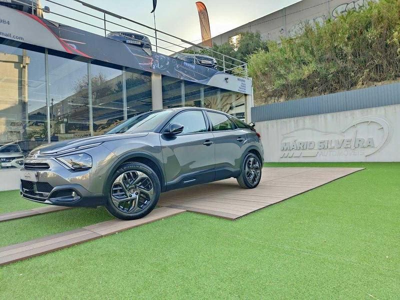 Usado Citroën C4 Feel 131 HP (96 kW) 2022 Cinza SUV