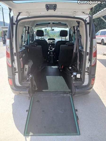 Branco Usado 2015 Renault Kangoo Carrinha | € 16.500 - Imagem 1/1