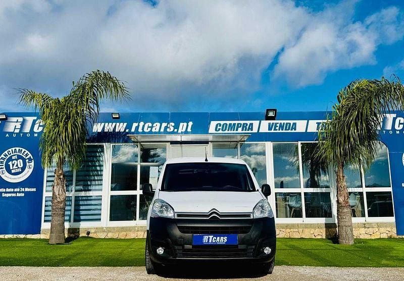 Usado Citroën Berlingo Business Class 75 HP (55 kW) 2018 Branco Monovolume