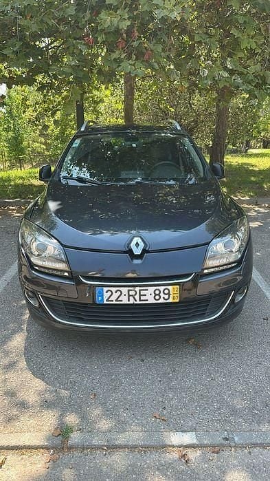 Usado 2012 Renault Mégane III Bose Edition Sedan | € 5.250 (Bom preço) - Imagem 1/4