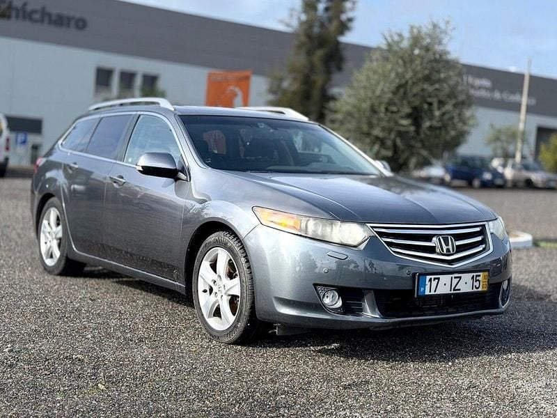 Cinza Usado 2010 Honda Accord Executive Carrinha | € 7.500 - Imagem 1/4