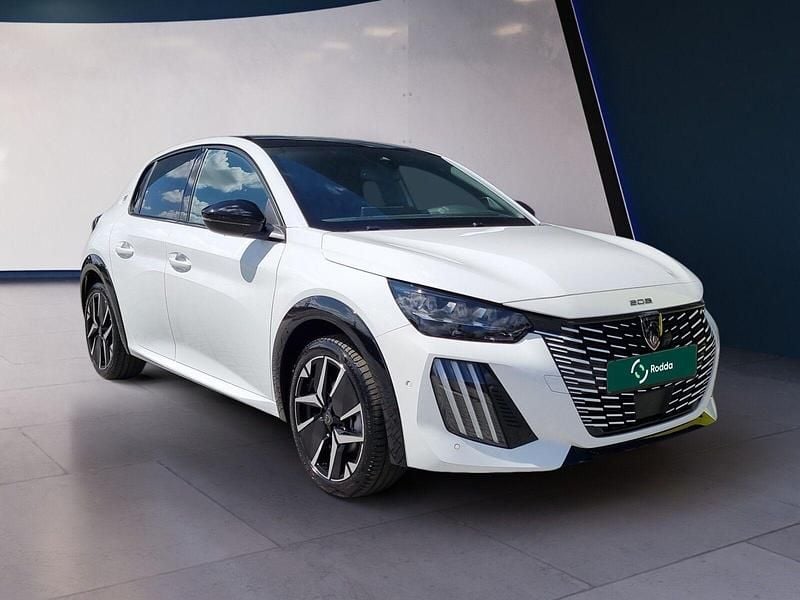 Branco Novo 2025 Peugeot e-208 GT Citadino | € 36.490 - Imagem 1/4