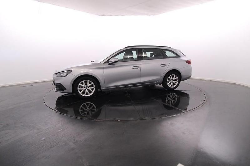 Cinza Usado 2022 Seat Leon Style Carrinha | € 20.950 (Caro) - Imagem 1/4
