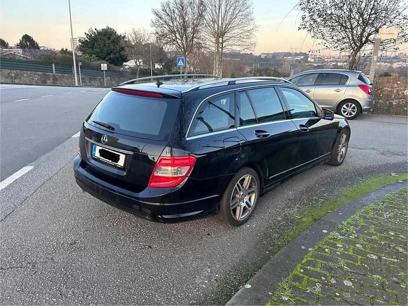 Usado Mercedes C250 AMG 204 HP (150 kW) 2009 Preto Sedan