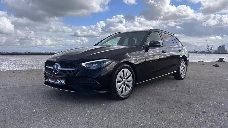 Preto Usado 2023 Mercedes C200 Advanced Carrinha | € 37.990 (Bom preço) - Imagem 1/4