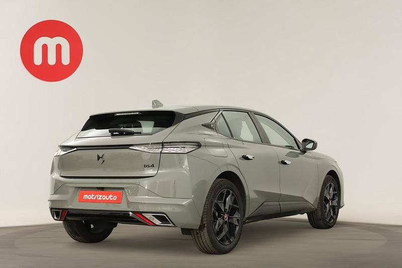 Usado DS Automobiles DS4 Performance 130 HP (95 kW) 2024 SUV