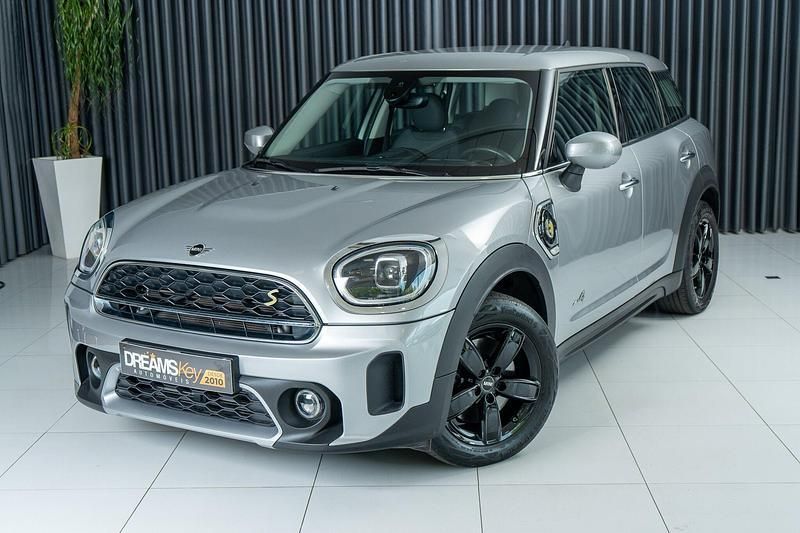 Cinza Usado 2023 Mini Cooper Countryman SUV | € 31.600 - Imagem 1/4