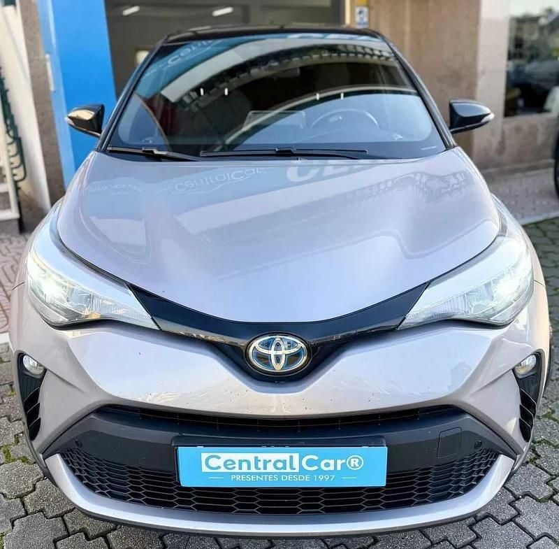 Usado Toyota C-HR Style 122 HP (89 kW) 2020 Cinzento SUV