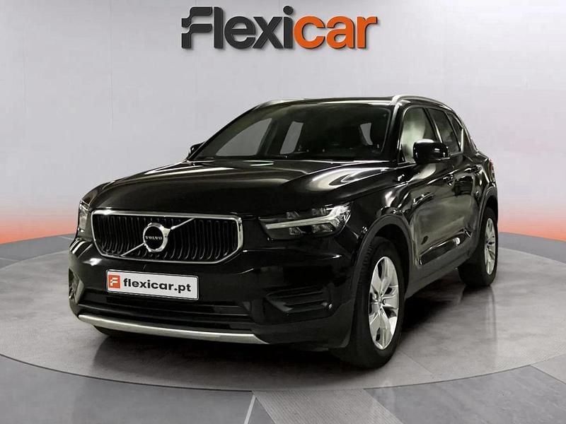 Preto Usado 2019 Volvo XC40 Momentum SUV | € 20.990 (Super Preço) - Imagem 1/4
