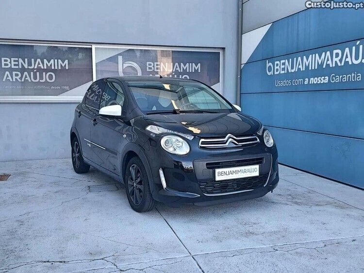 Preto Usado 2019 Citroën C1 Citadino | € 11.900 (Caro) - Imagem 1/1