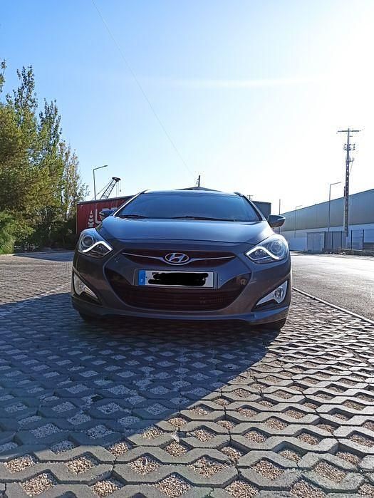 Usado 2012 Hyundai i40 Sedan | € 7.800 - Imagem 1/4